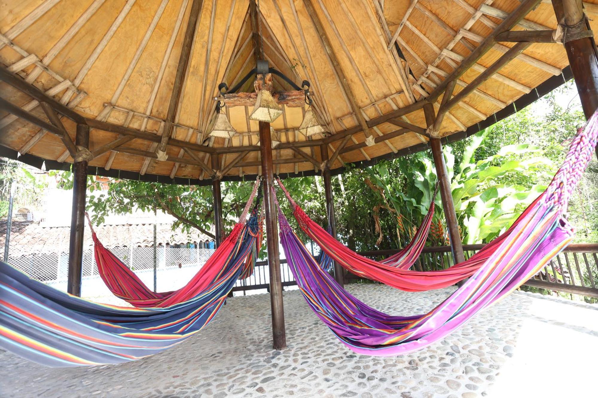 Hotel Aguatur Cocorná Exterior photo