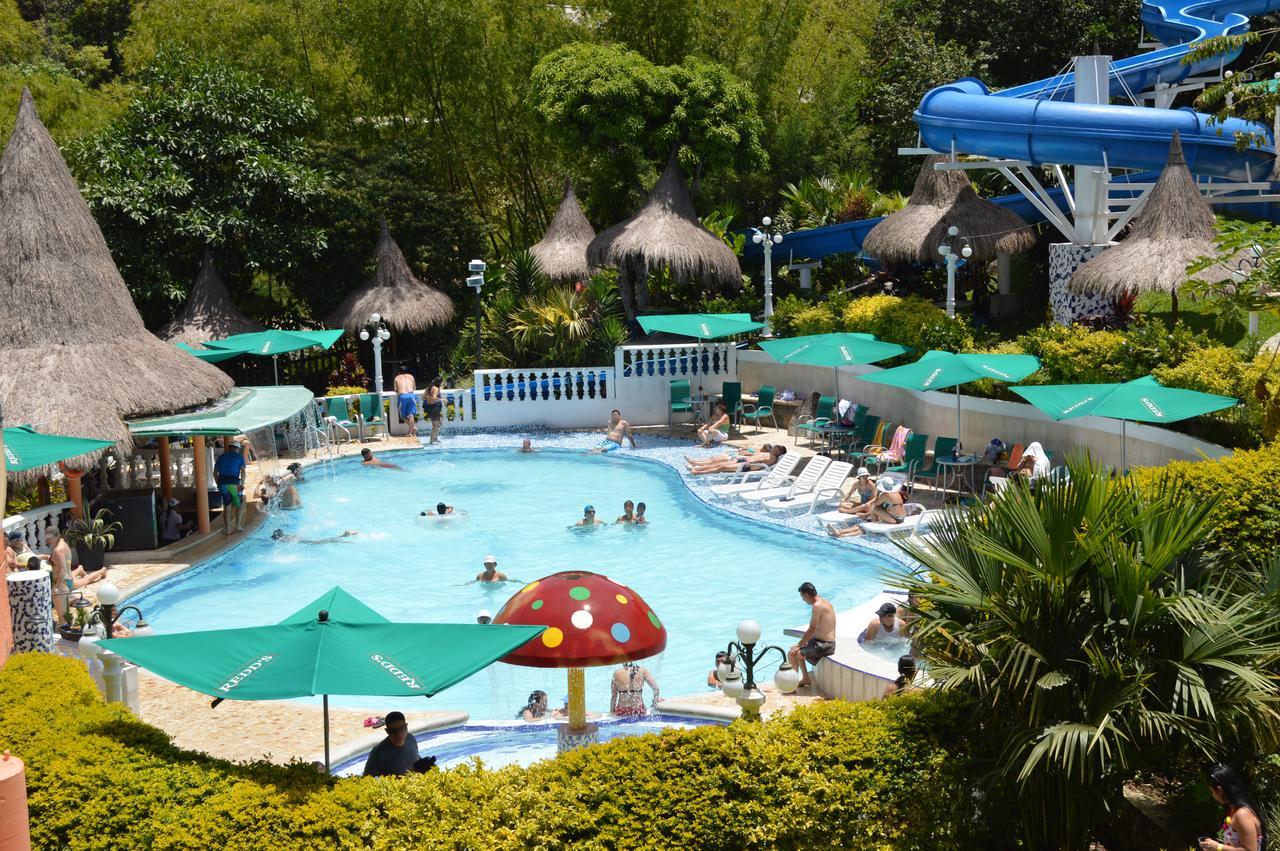 Hotel Aguatur Cocorná Exterior photo